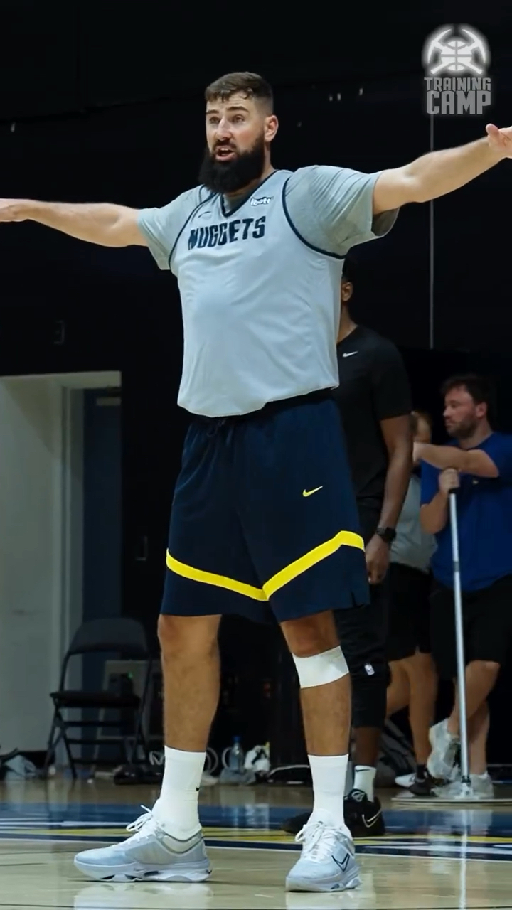 紧凑的国际 紧凑的国际